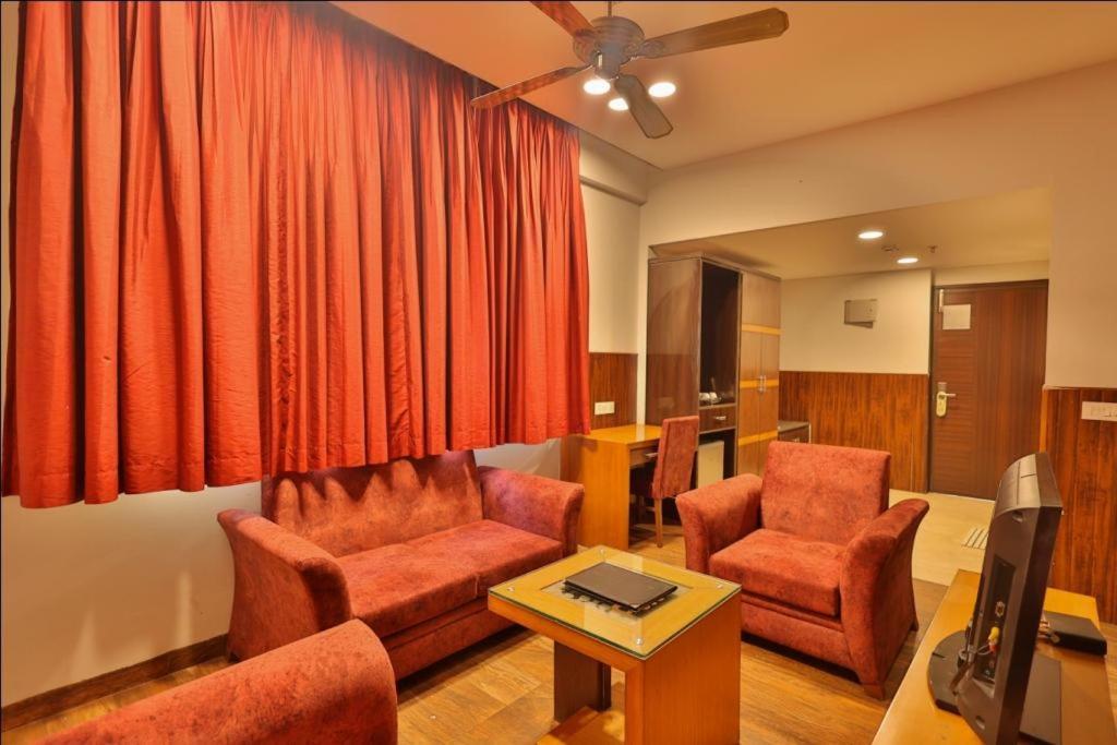 Hotel The Amaris Rishikesh Exterior photo