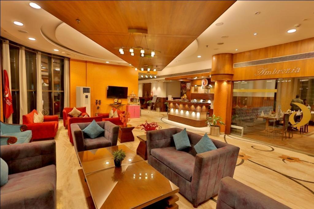 Hotel The Amaris Rishikesh Exterior photo