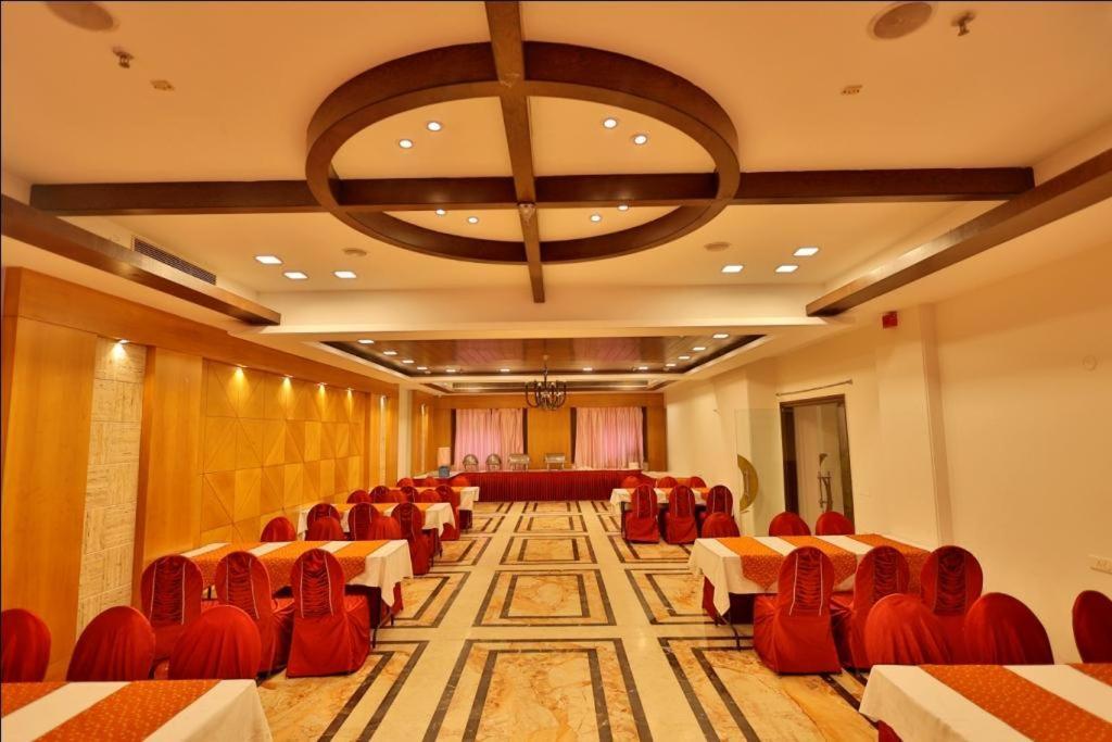 Hotel The Amaris Rishikesh Exterior photo