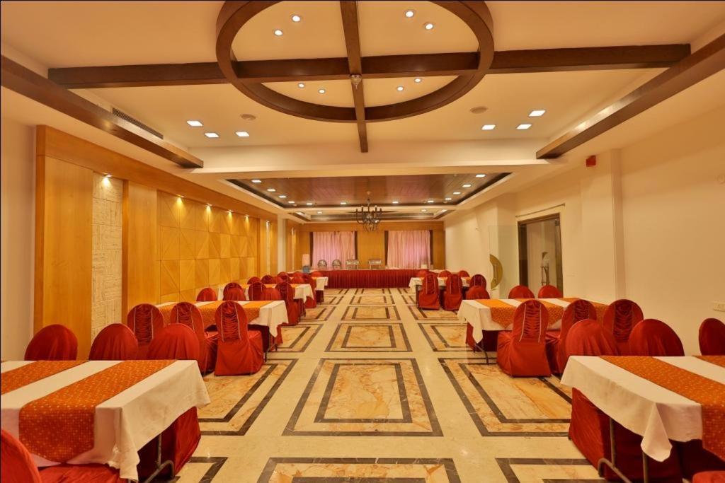 Hotel The Amaris Rishikesh Exterior photo