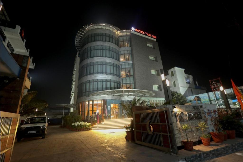 Hotel The Amaris Rishikesh Exterior photo