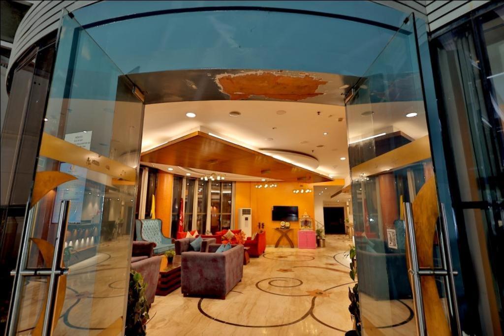Hotel The Amaris Rishikesh Exterior photo