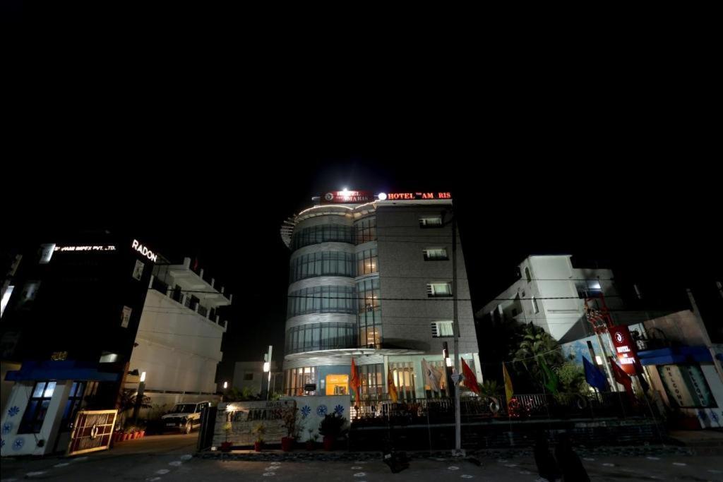 Hotel The Amaris Rishikesh Exterior photo